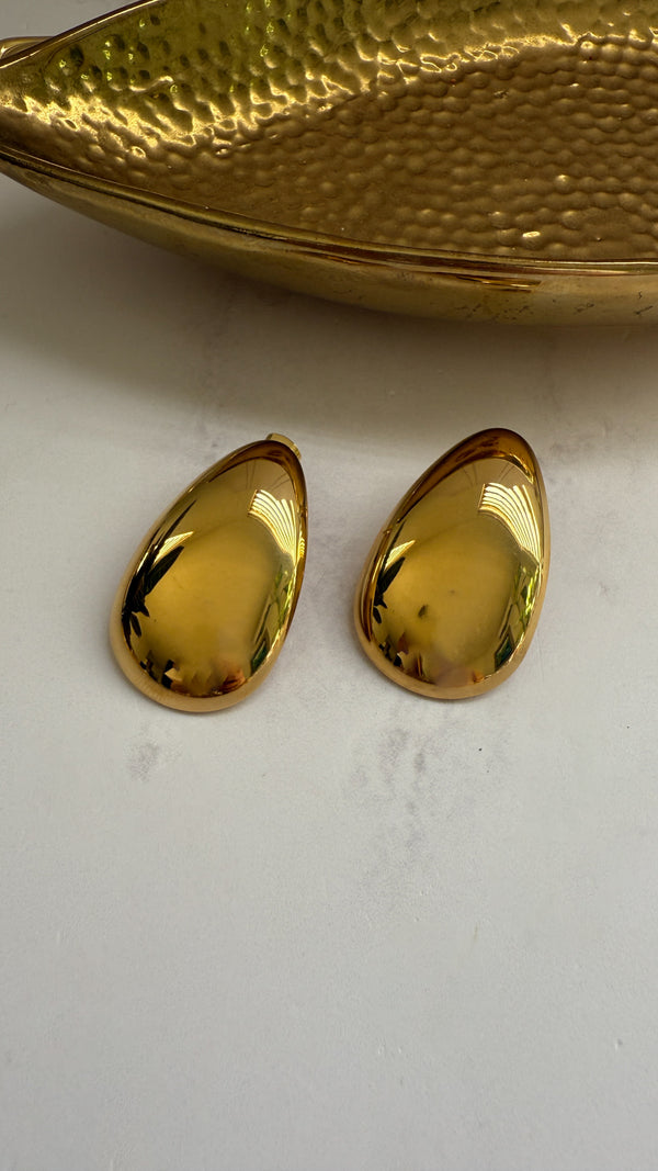 Aretes Boston