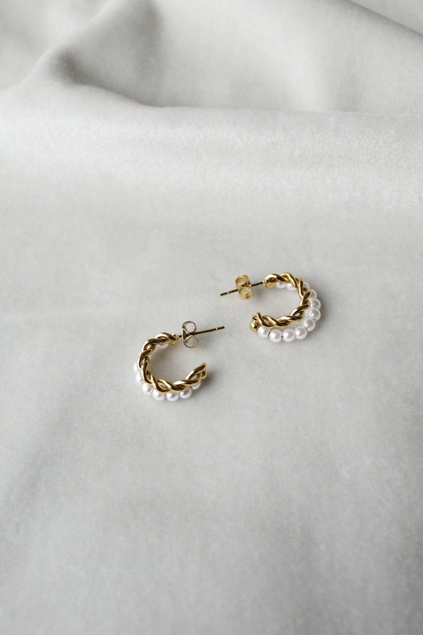 Arracadita Doble Perlas y Trenza
