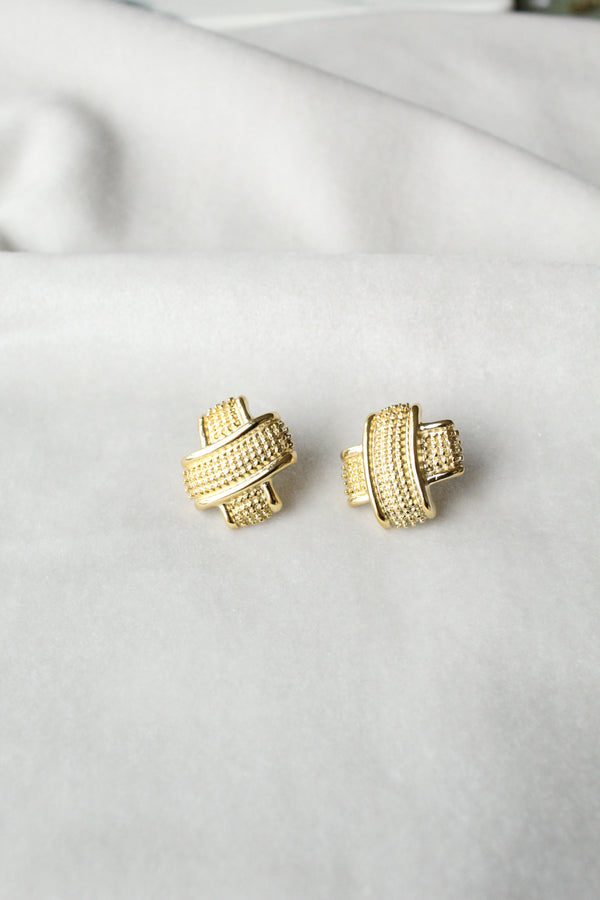 Studs de Cruz