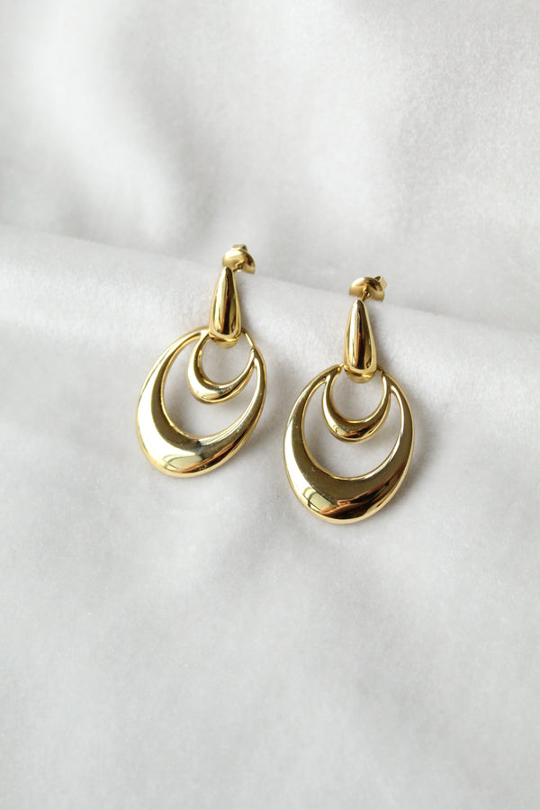 Aretes Cambodia