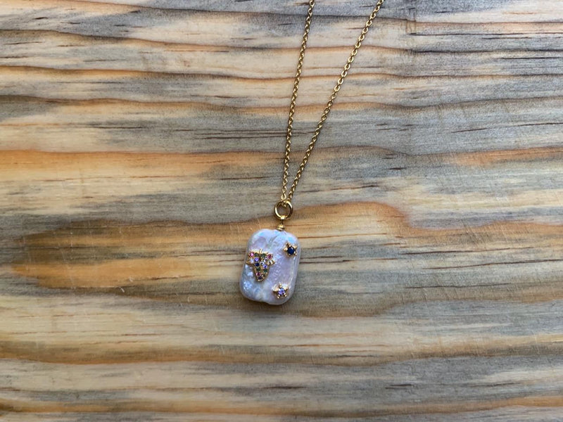 collar Madre perla con detalles - Agua de Coco Meaningful Jewelry